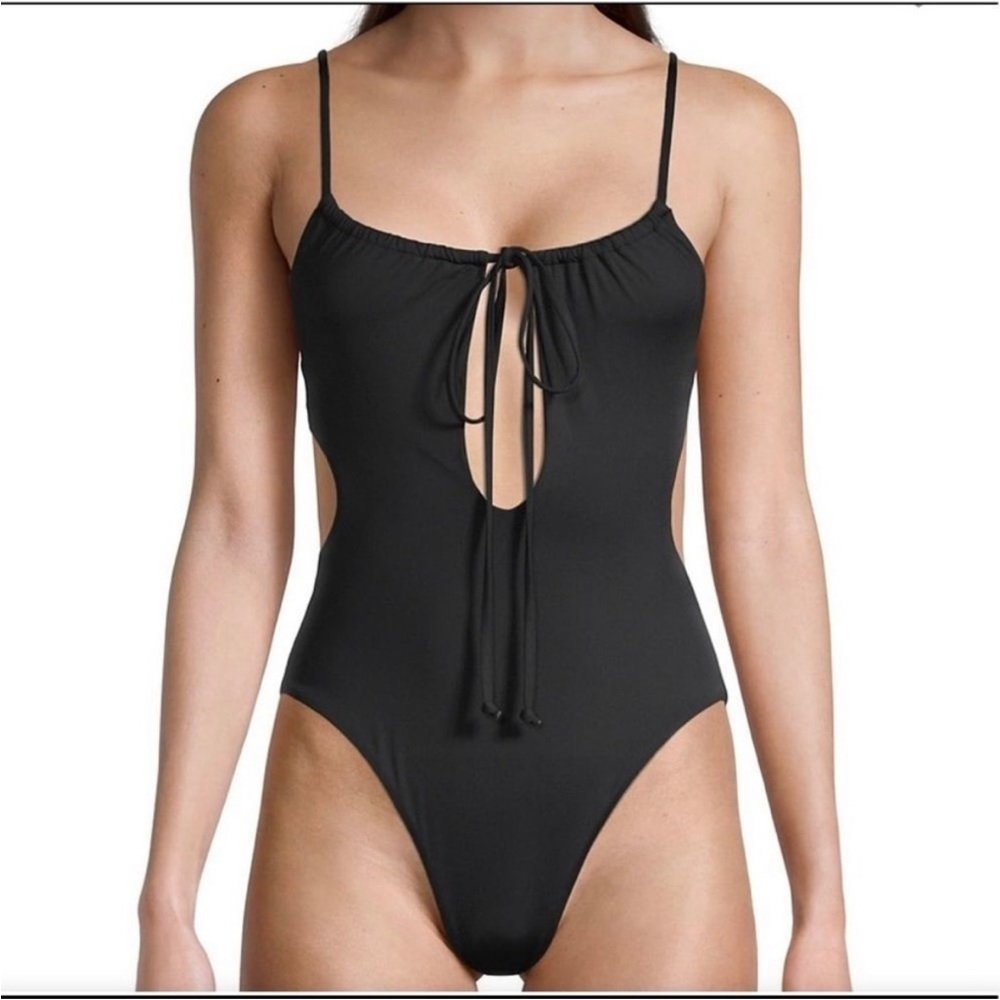 Weworewhat Black Cutout One Piece Swimsuit